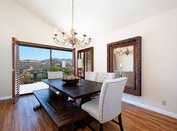 3rd image of 15637 Vista Vicente Dr