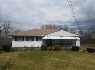 104 W Saint Marys Rd, Hanover Township, PA 18706