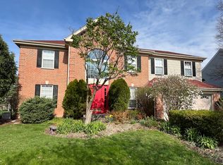 9247 Primrose Ln, Fox River Grove, IL