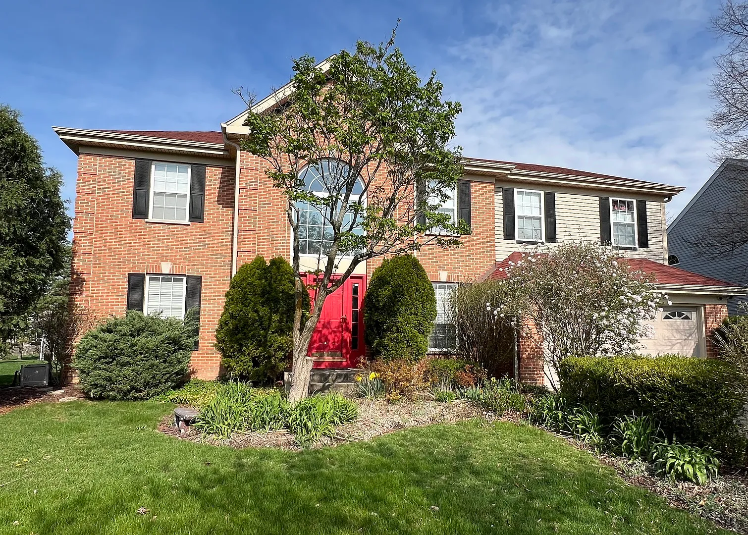 9247 Primrose Ln photo 1