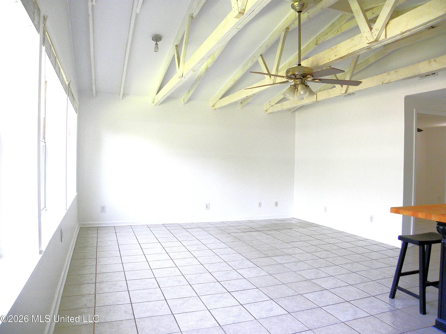 1 bed, 1.0 bath, 960 sqft, $1,500 — Photo 3