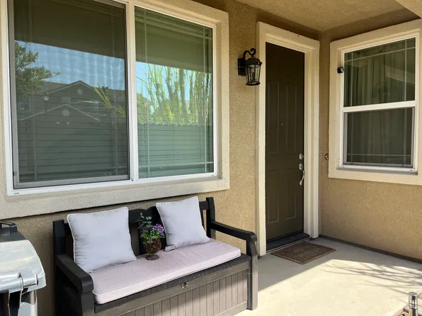 1432 S Hart Dr, Mountain House, CA 95391