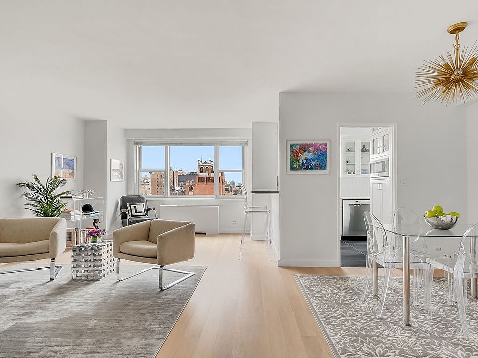 1st image of 101 W 12th St APT 21H