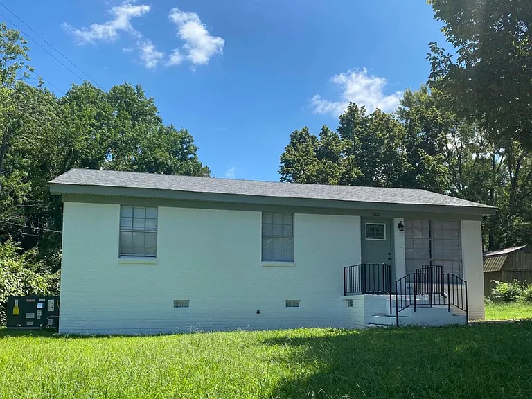 Bellanti Cir — Photo 8