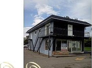 9039 Davison Rd, Davison, MI 48423