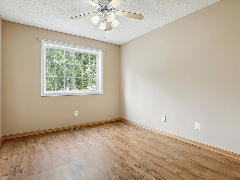 17346 Lilac Ln SE — Photo 19