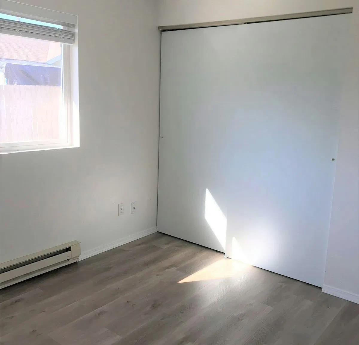 1308 Ledwich Avenue, Unit 2 — Photo 3