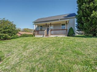 312 E Trade St, Dallas, NC 28034