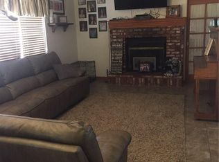 6955 Maricopa Rd, Phelan, CA 92371