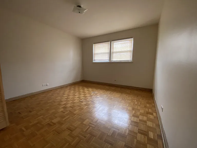 7035 W Irving Park Rd #2S — Photo 7