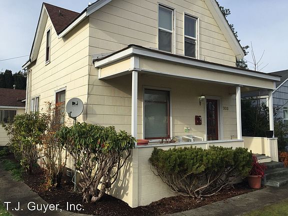 2nd image of 303 N Oak St APT 4