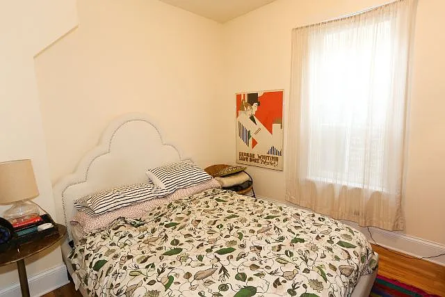 1935 N Wood St #2F — Photo 9