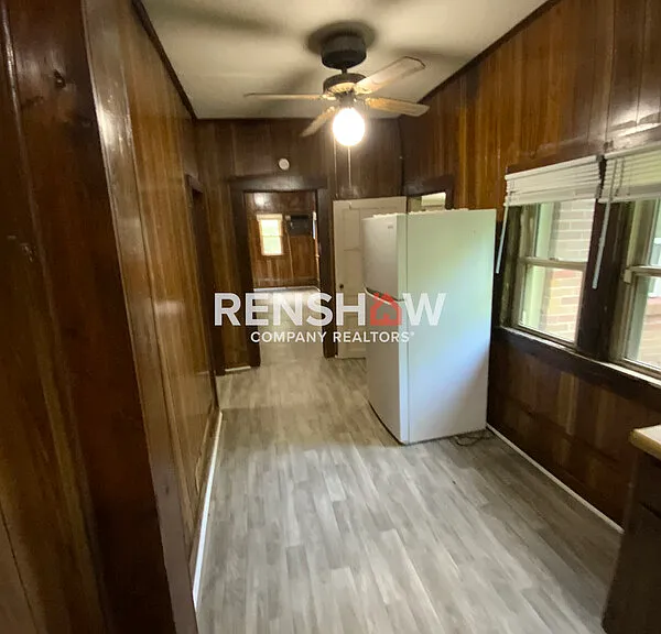 525 Baxter St — Photo 7