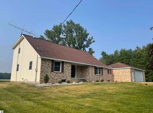 1310 Wyatt Rd, Standish, MI 48658