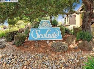 14378 Outrigger Dr, San Leandro, CA 94577