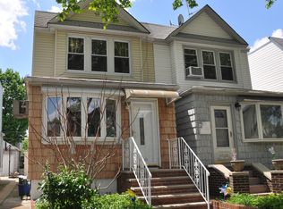 6910 66th Pl, Ridgewood, NY 11385