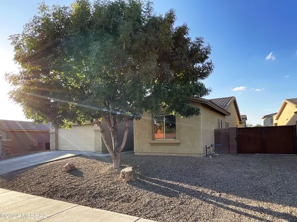 9238 S Big Tree Ln, Tucson, AZ 85756
