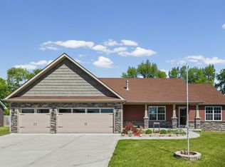 136 Abbey Ln, Crawfordsville, IN 47933