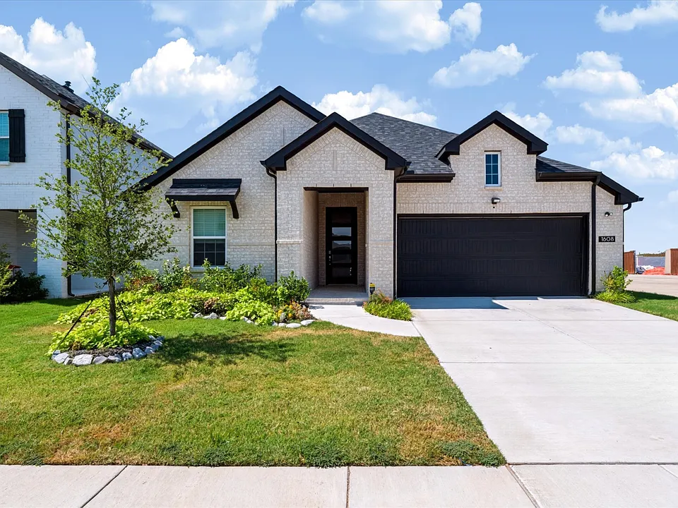 1608 Barnwood Trce