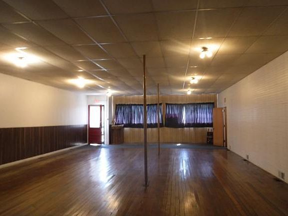 4th image of 4 Whig St