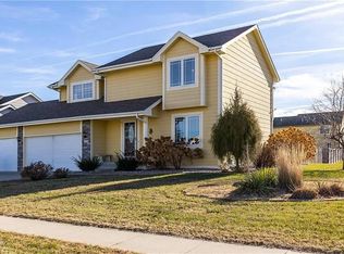 118 SW 32nd Ct, Ankeny, IA 50023