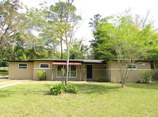 8805 Atter Ln, Jacksonville, FL 32216