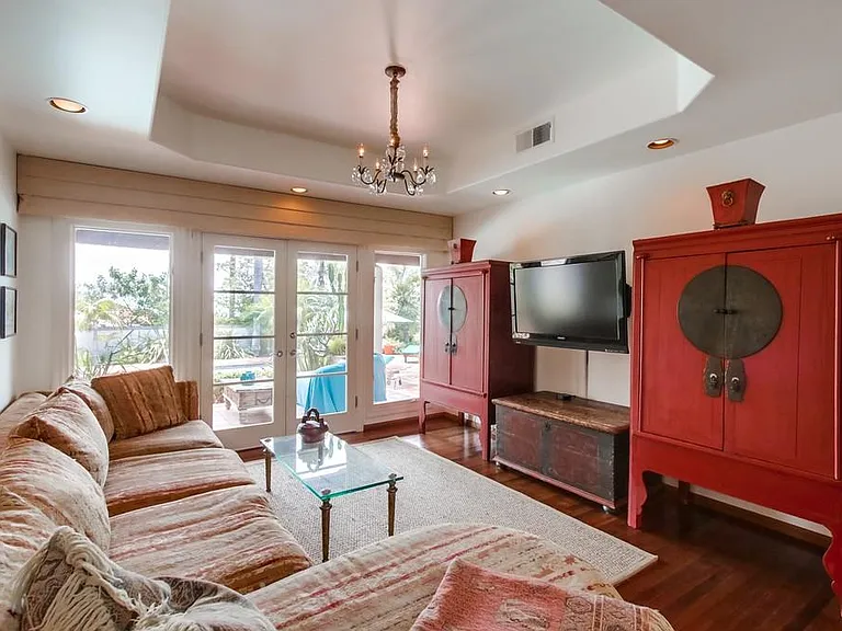 6352 Castejon Dr — Photo 30