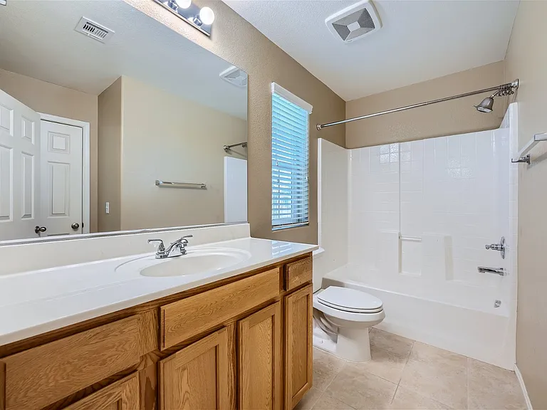 3811 Total Eclipse St — Photo 20