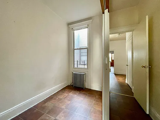 Rented by Oxford Property Group | media 13