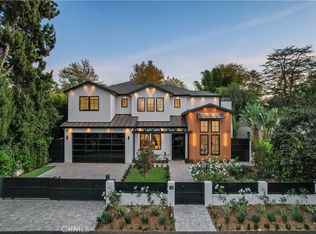 12014 Hartsook St, Valley Village, CA 91607