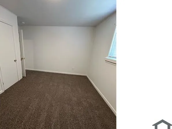 82 Harvey Pl, Ypsilanti, MI 48198