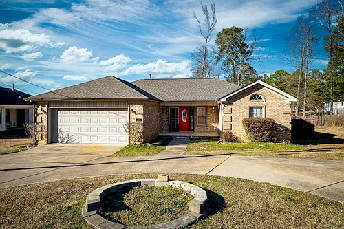 25 Courtfield Dr Photo 1 25 Courtfield Dr Photo 1