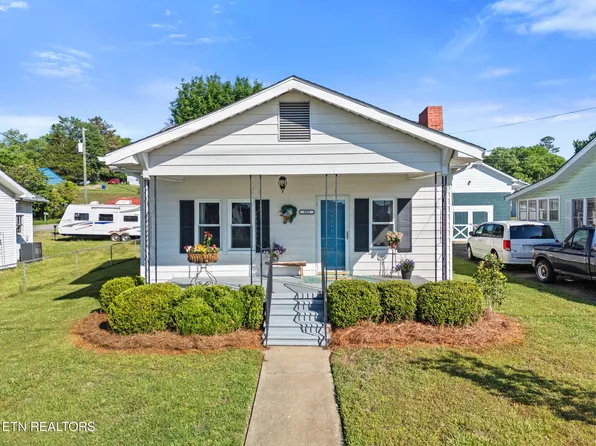 902 Fowler St, Clinton, TN 37716