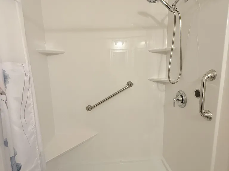 6576 Pebble Beach Cres — Photo 19