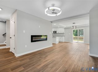 425 Byrne St, Petersburg, VA 23803
