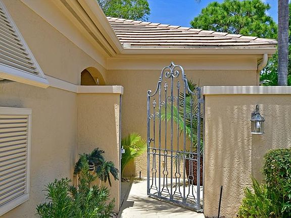 3rd image of 4020 Oakley Greene #41