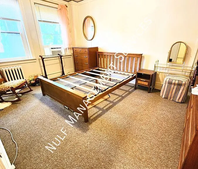 5649 Phillips Ave #8 — Photo 6