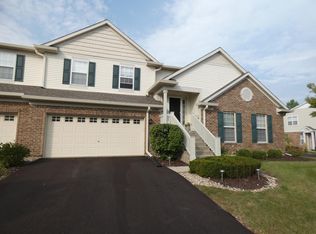 1552 Millbrook Dr, Algonquin, IL 60102