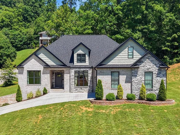 504 Shea Ct, Morristown, TN 37814