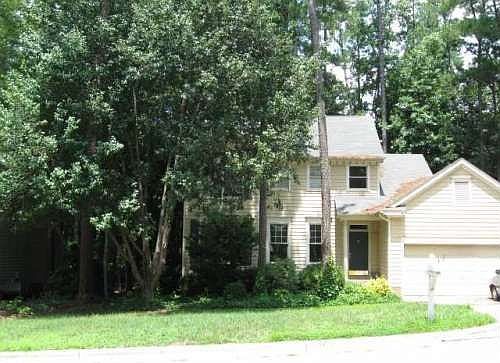 1st image of 5200 Longwood Dr