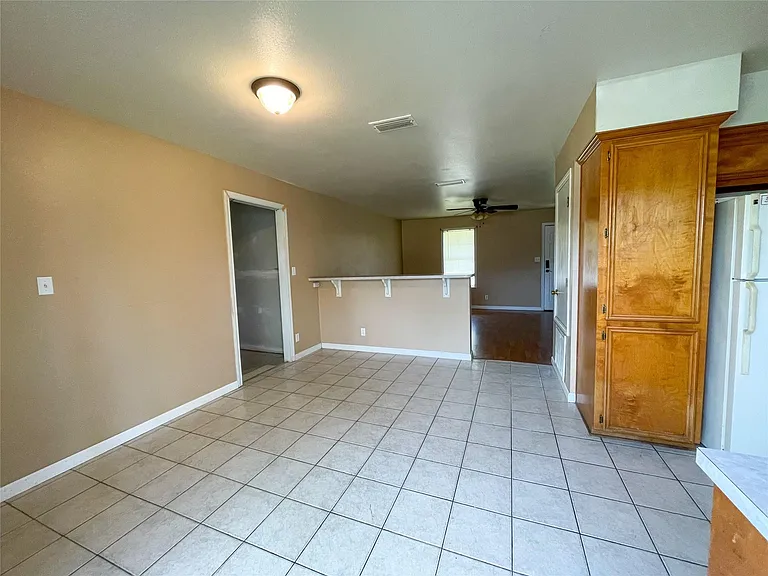 401 Anderson Rd — Photo 18