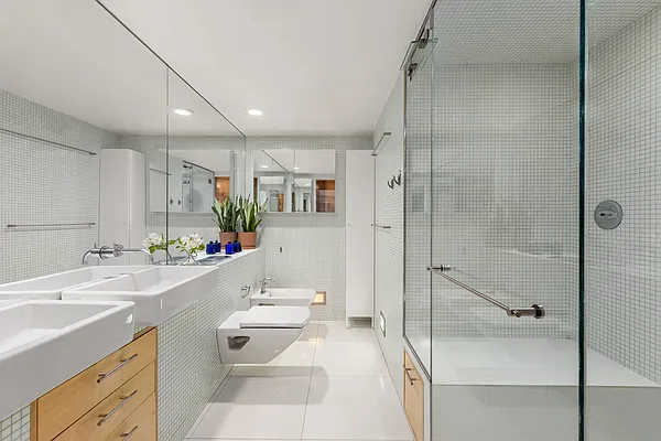 Rented by Douglas Elliman | media 11