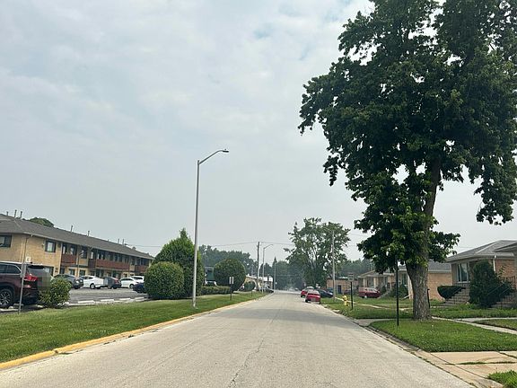 5th image of 513 Merrill Ave