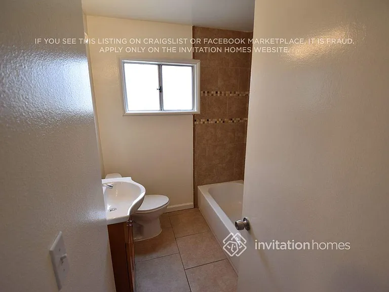 1701 Claremont Dr — Photo 15