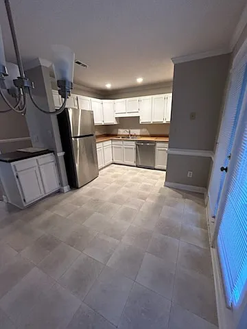 200 Woodcroft Pkwy #51A — Photo 2