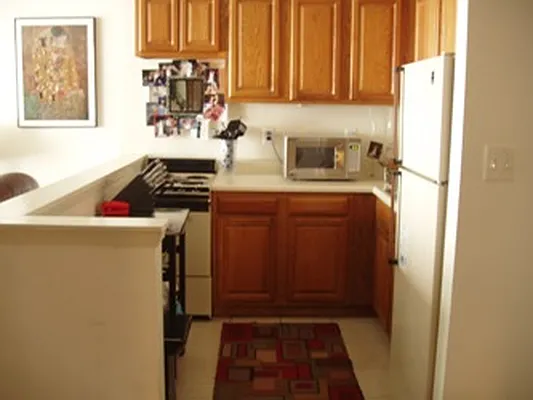 Rented by City Connections Realty | media 10