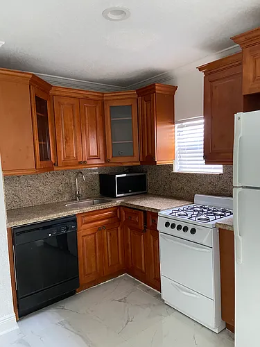 4744 NE Miami Ct #2 Photo 1