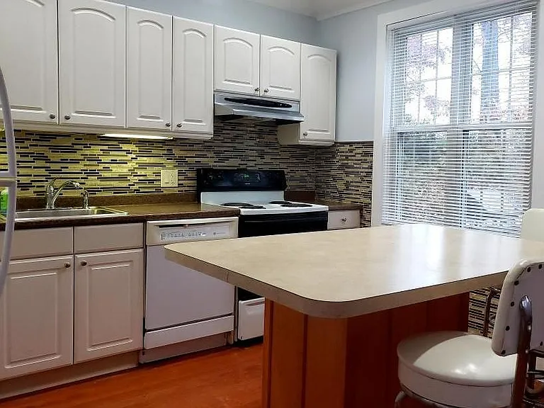 1030 Belvidere Corner Rd — Photo 6
