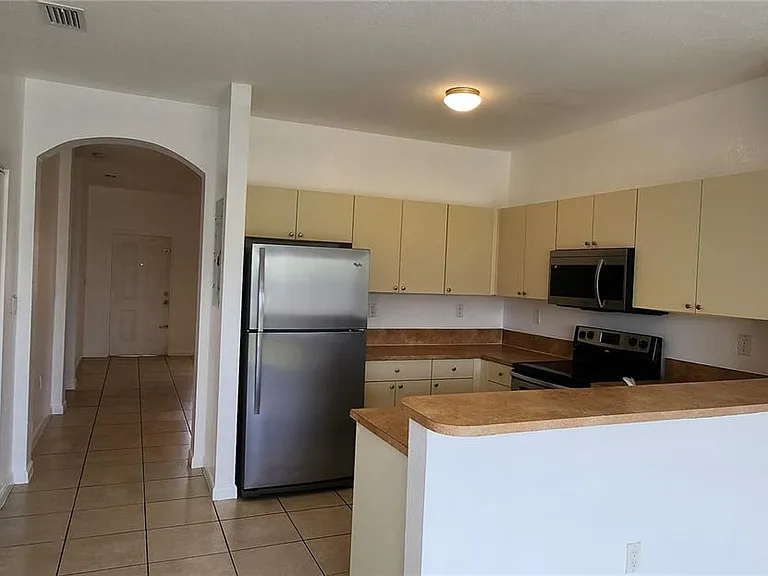 10949 SW 181st Ter #0 — Photo 14