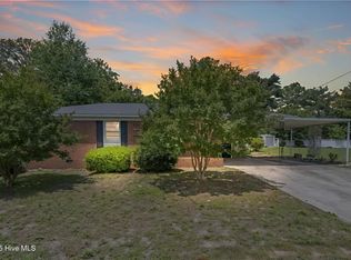 2560 Pine Springs Dr, Fayetteville, NC 28306